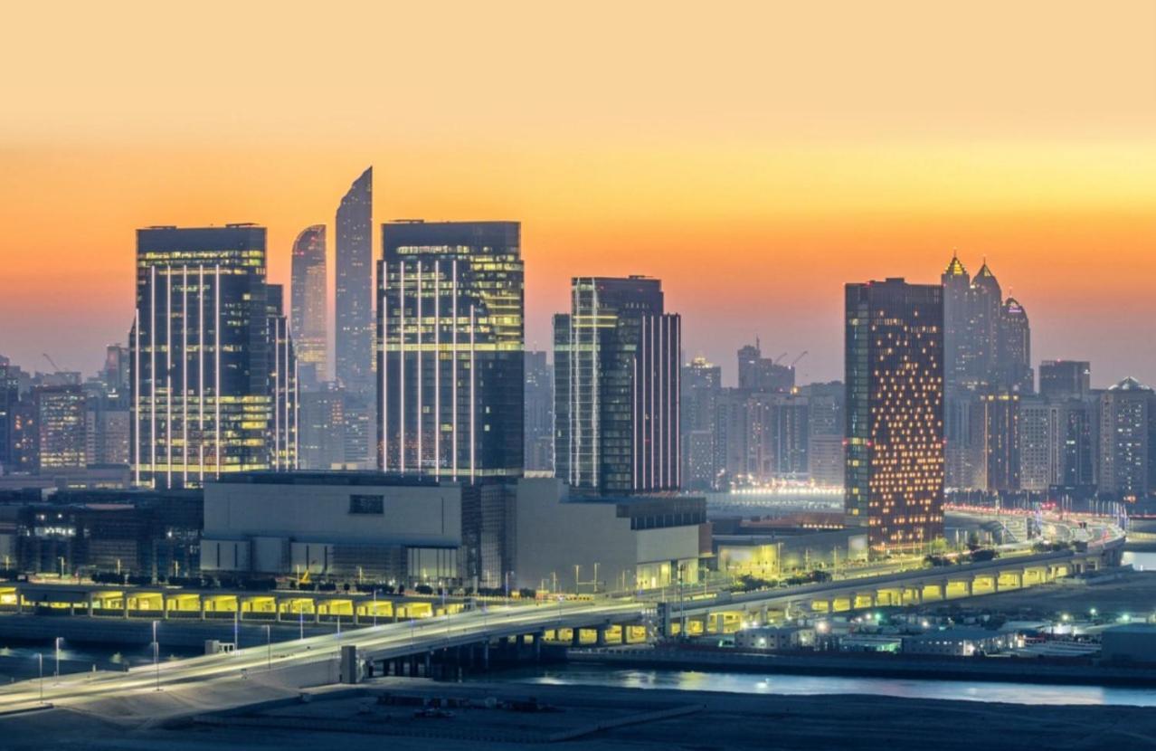 Corniche Street - Superb Lovely Room Abu Dhabi Bagian luar foto