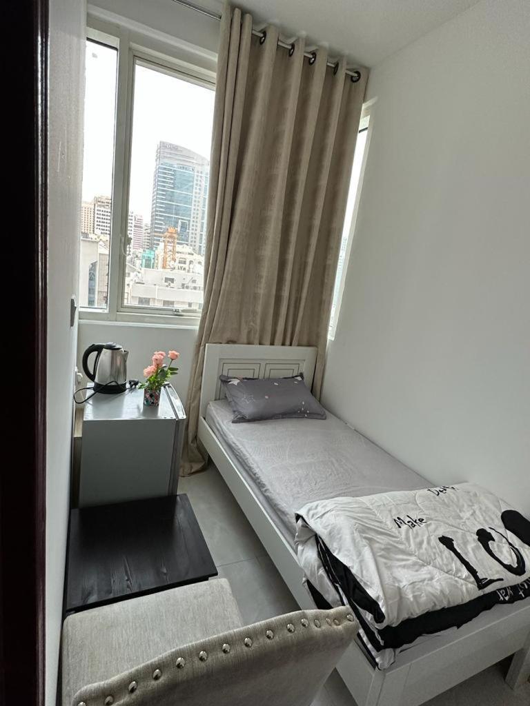 Corniche Street - Superb Lovely Room Abu Dhabi Bagian luar foto